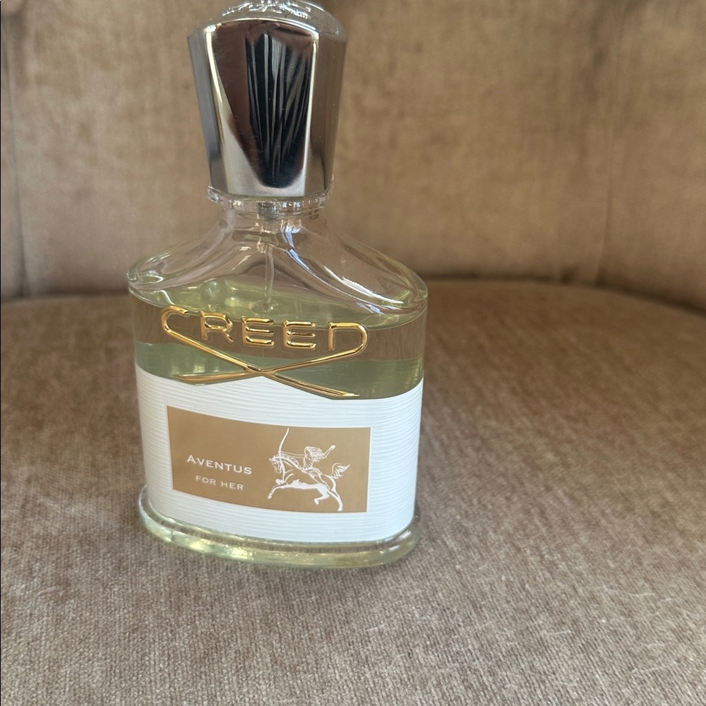 Creed Aventus for Her - Elegant Gold and White Bottle